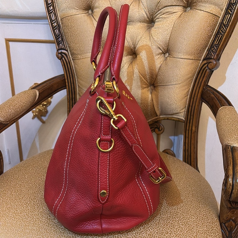 Prada Red Vitello Daino Sacca 2 Manici Tote - Picture 4 of 10